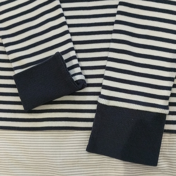 2 For $20 - Jaeger (Portugal) cotton top - Picture 3 of 6